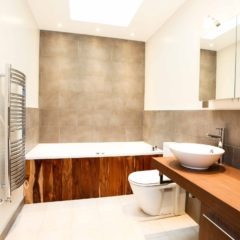 Barnton park bathroom